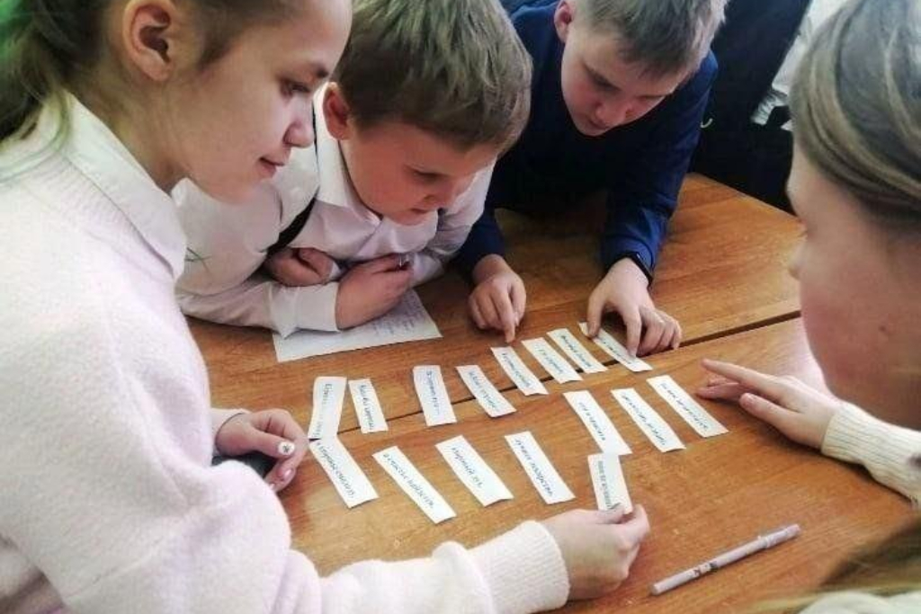 "Откуда пришла грамота?"