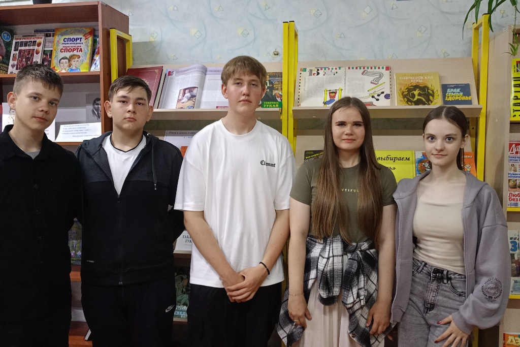 "Родом не из детства-из войны"