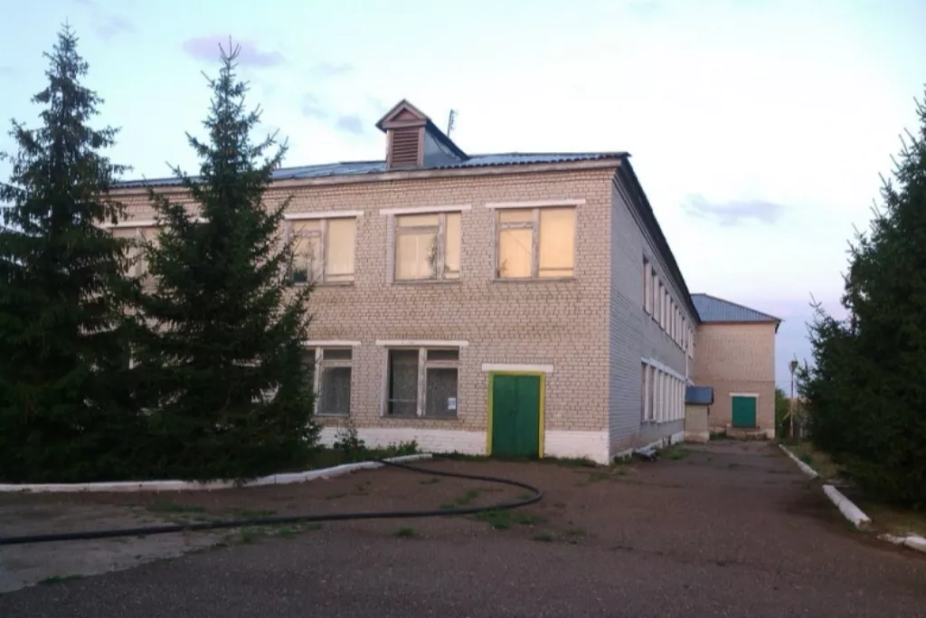 афиша Большекармалинский СДК, филиал 10,  РТ, Камско-Устьинский район, с. Большие Кармалы, ул.Школьная, дом 6