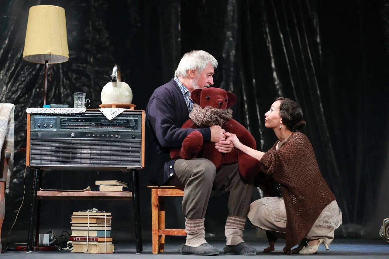 Бесконечный апрель