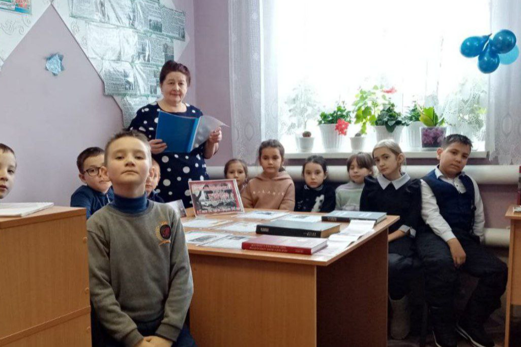 Познавательный час  "Музей как источник знаний"