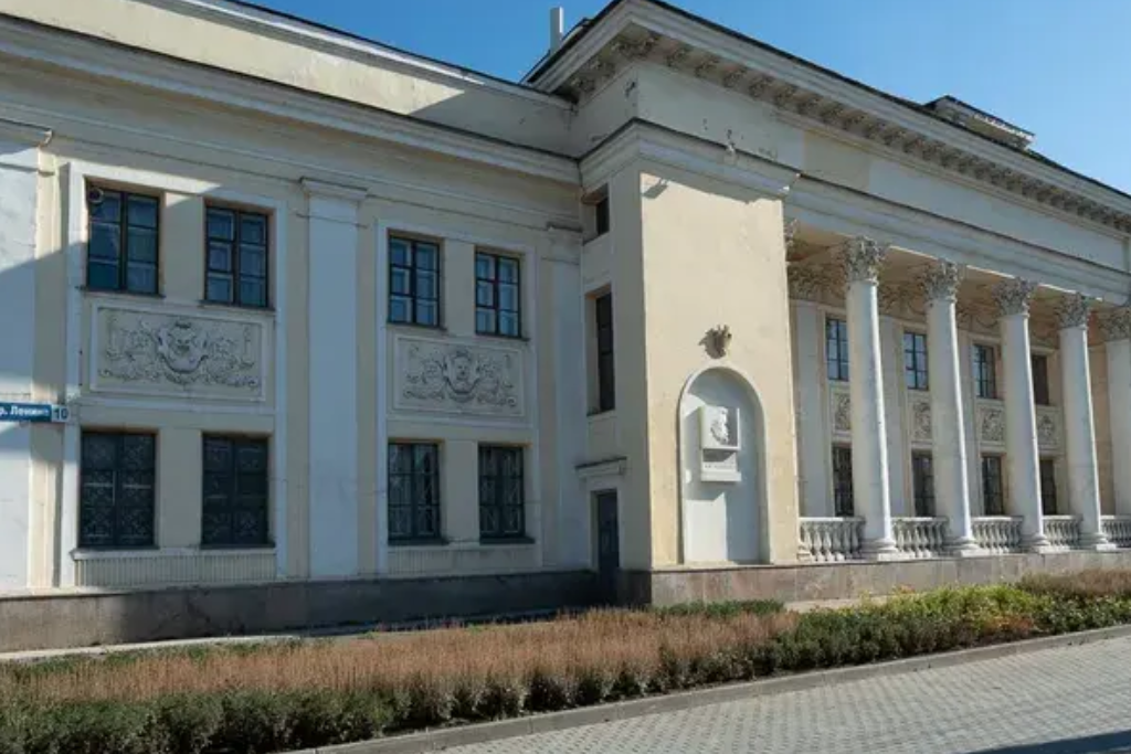 афиша Театр Челябинского тракторного завода, пр-кт Ленина, д. 10