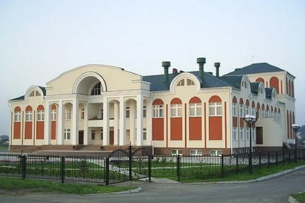 афиша Атнинская центральная библиотека, ул. Советская, д. 38 (пом. 1 000)