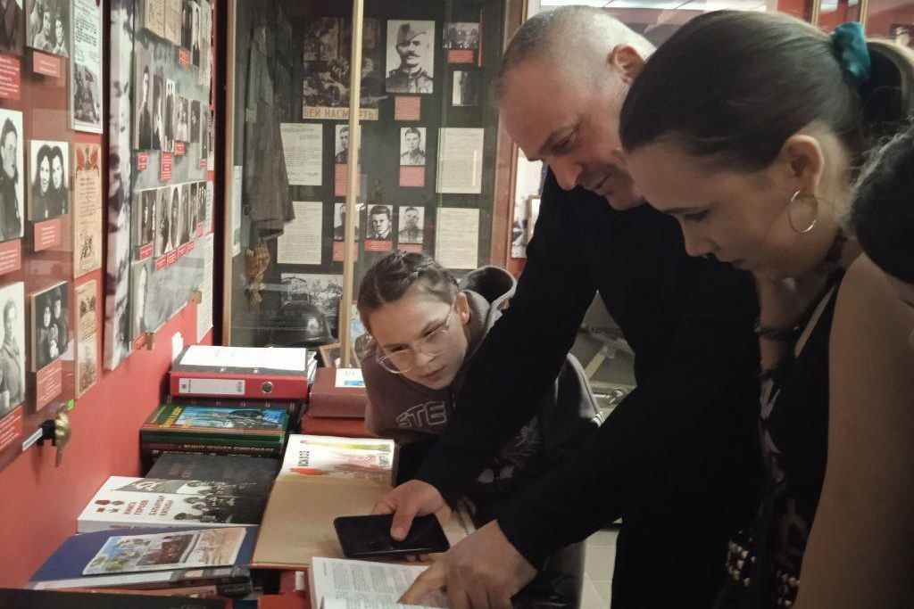 «Вечная слава героям-землякам!»