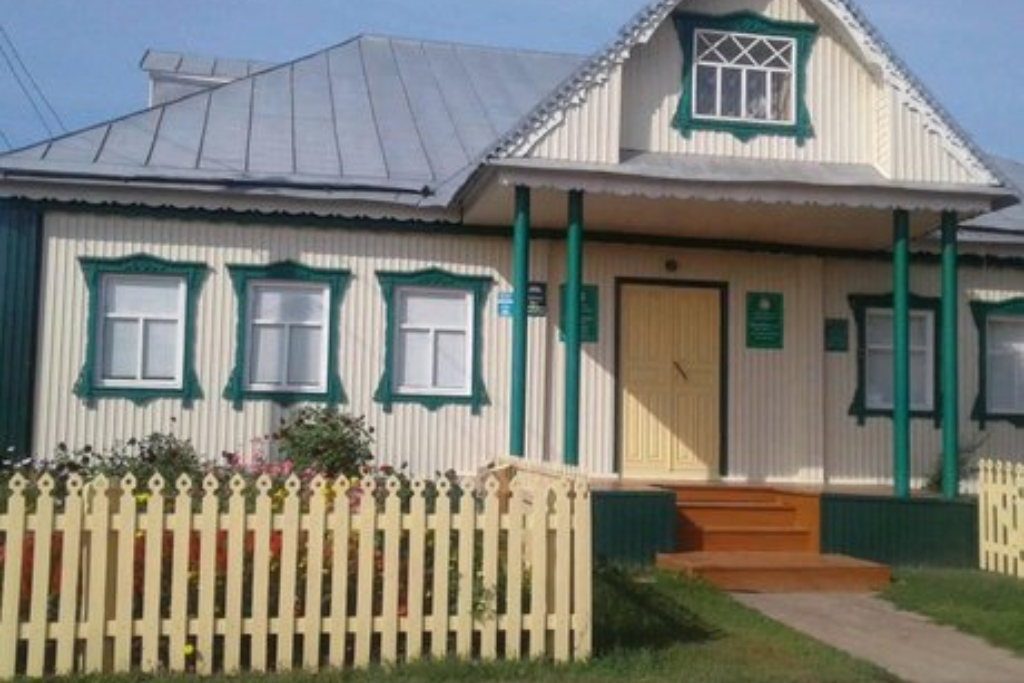 афиша Губурчакская сельская библиотека-филиал № 14, с. Губурчак, ул. М.Магдиева, д. 72