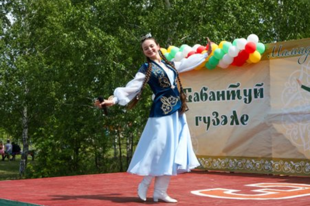 Мастер-класс по татарскому народному танцу