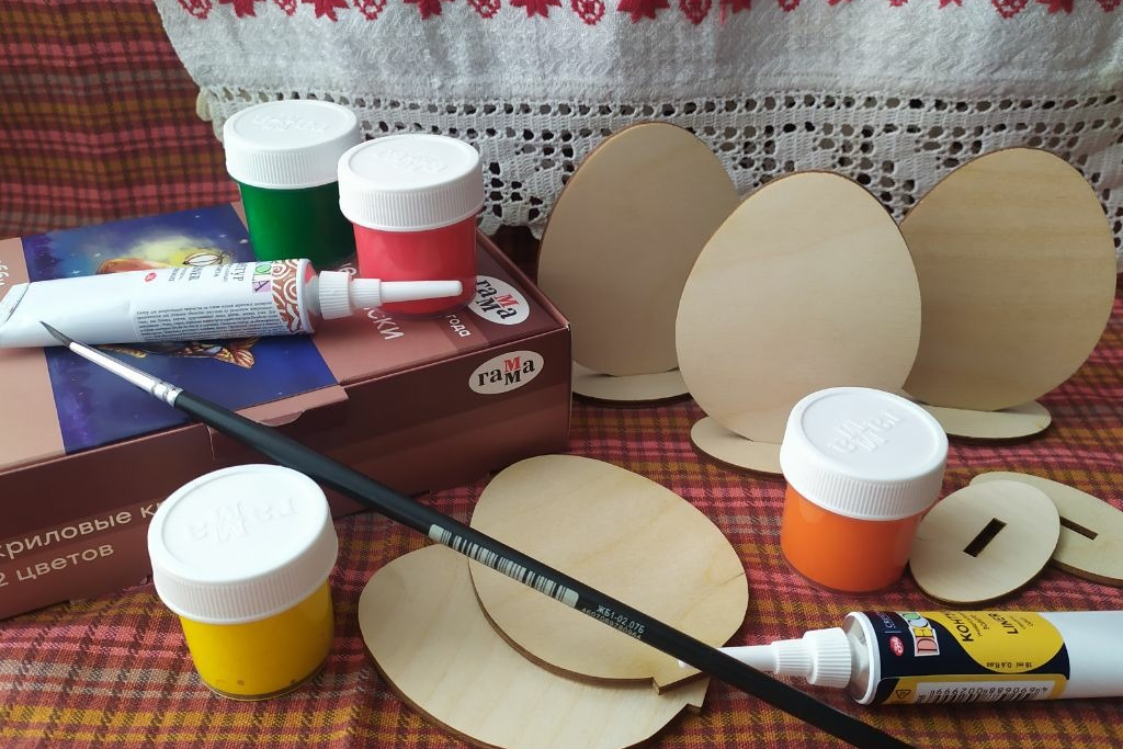 Мастер-класс «Роспись пасхальных яиц в точечной технике»