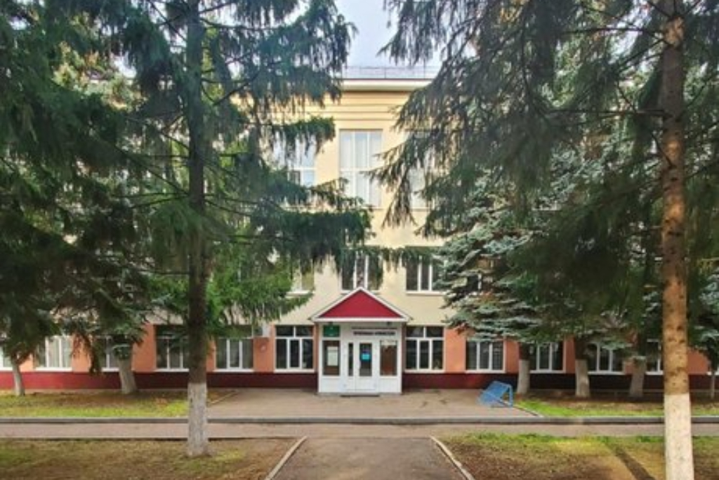 афиша Альметьевский торгово-экономический техникум, г.Альметьевск, ул.Клары Цеткин, д.22
