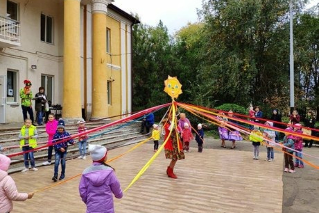 Мастер-класс «Хороводы России»