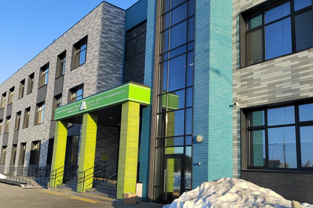 афиша МБОУ «Адымнар-Чаллы», пр. Чулман, зд. 91