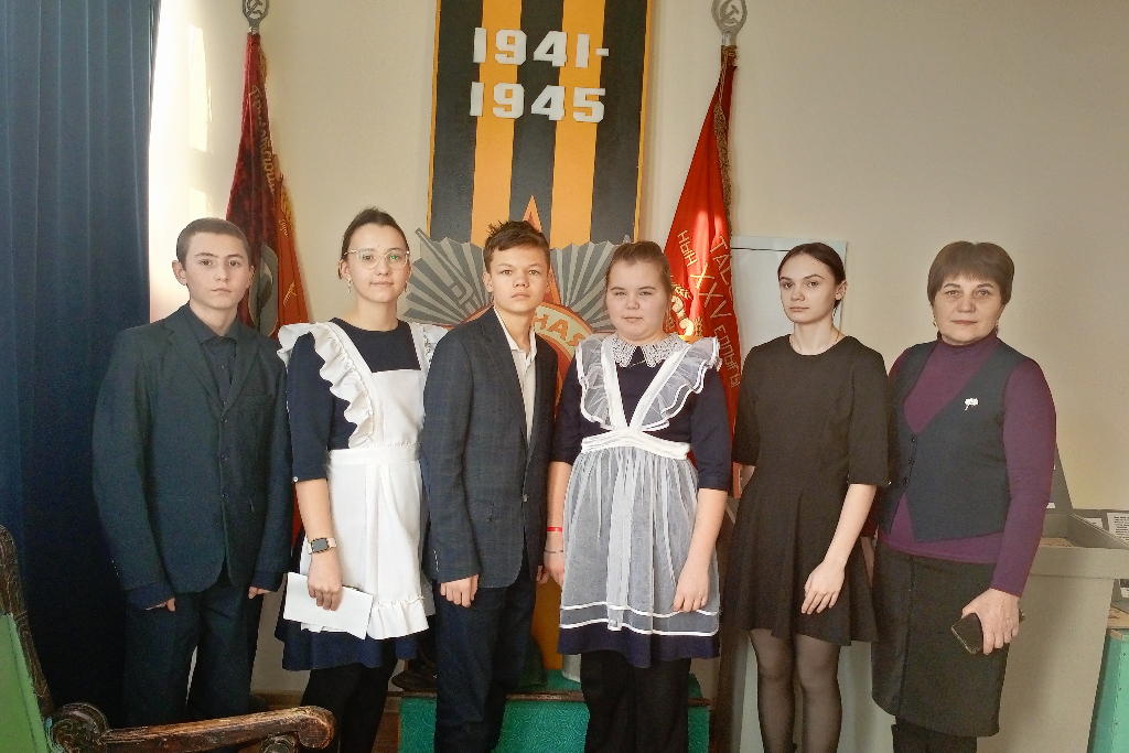 Патриотический час «День, изменивший мир»