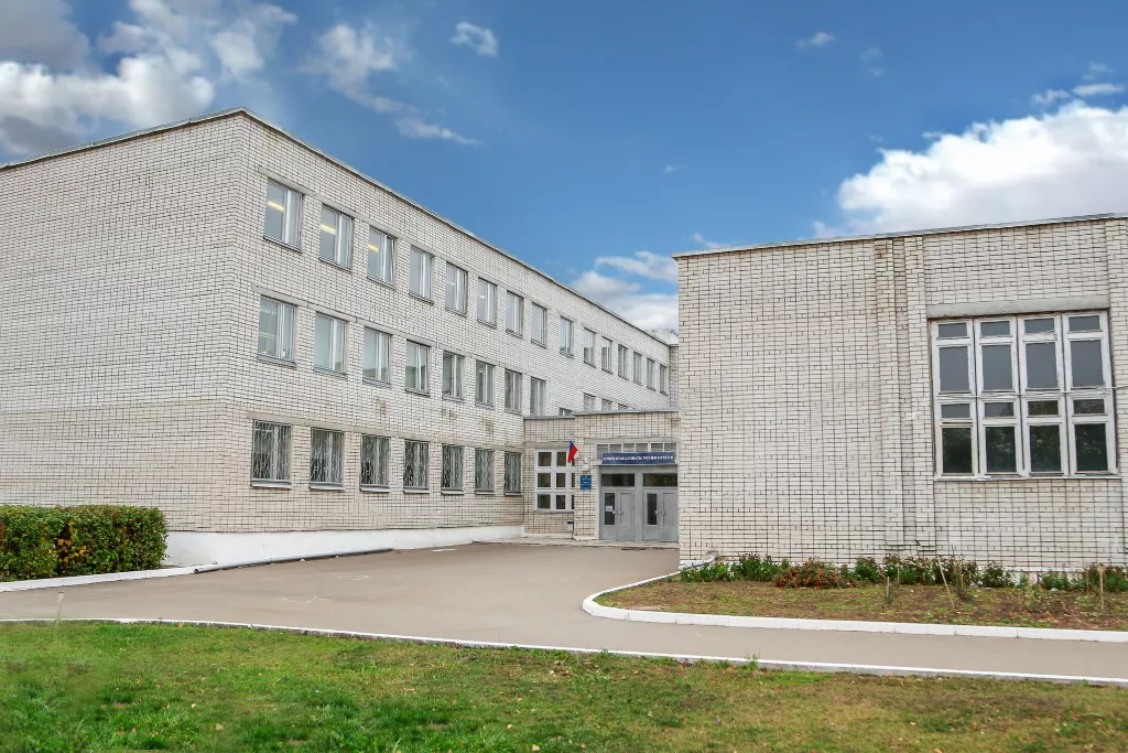 афиша МБОУ "Лицей им. В.В.Карпова", с. Осиново, ул. Гагарина, д. 11А