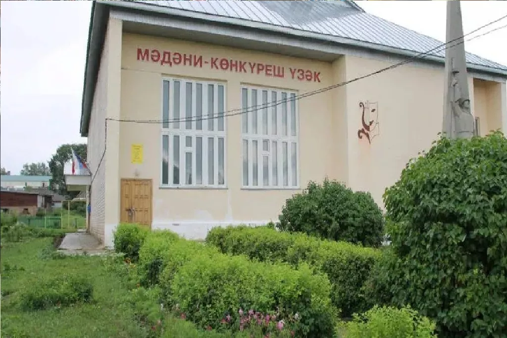 афиша Казанбашская сельская библиотека (филиал № 15), с. Казанбаш, ул. Кирова, д. 49