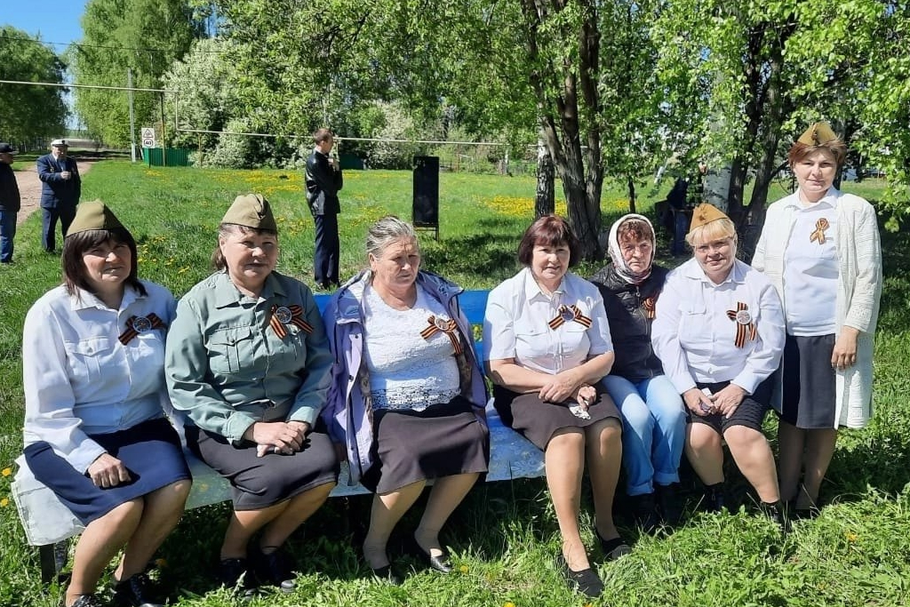 «Живем и помним»