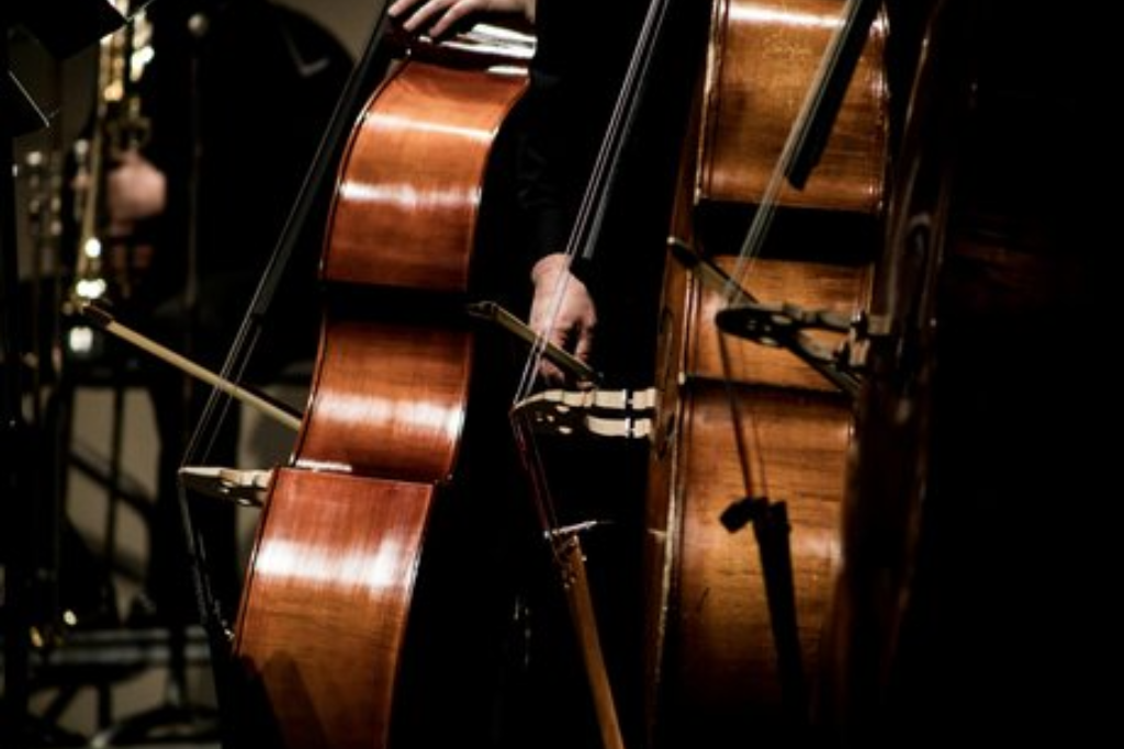 Музыкальная лекция «Медные. Фанфары навека»