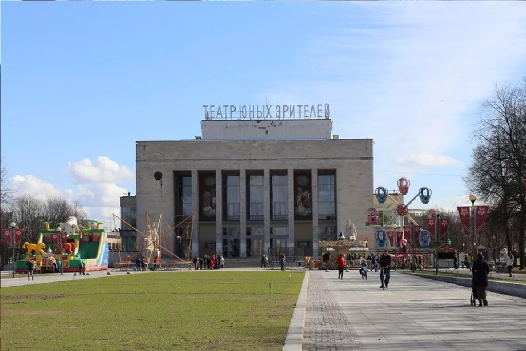 афиша Театр Юных Зрителей им. А.А. Брянцева, Пионерская пл., д. 1