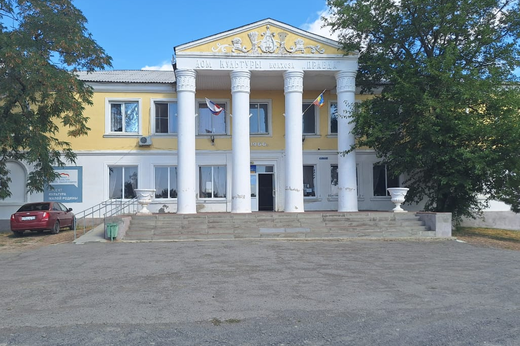 "Памятники мужества и славы"