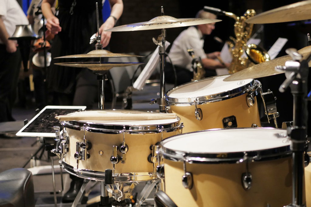 Класс игры на барабанах. Jazz 7/8 Drum Grooves.