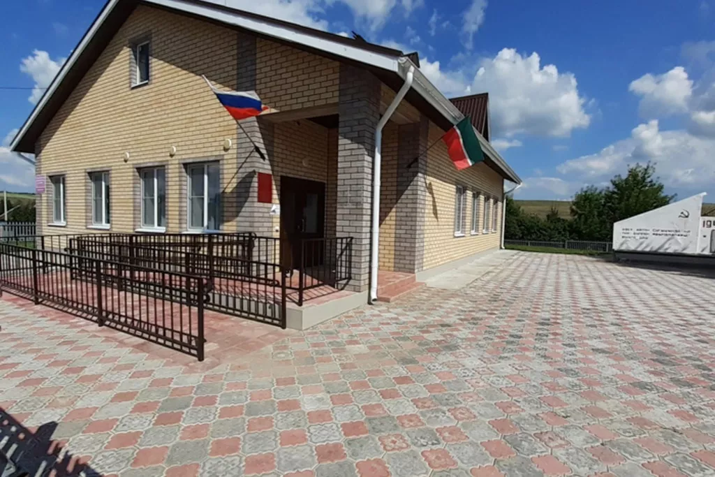 афиша Варваринская сельская библиотека, д. Азимово-Курлебаш, ул. Центральная, д. 2А
