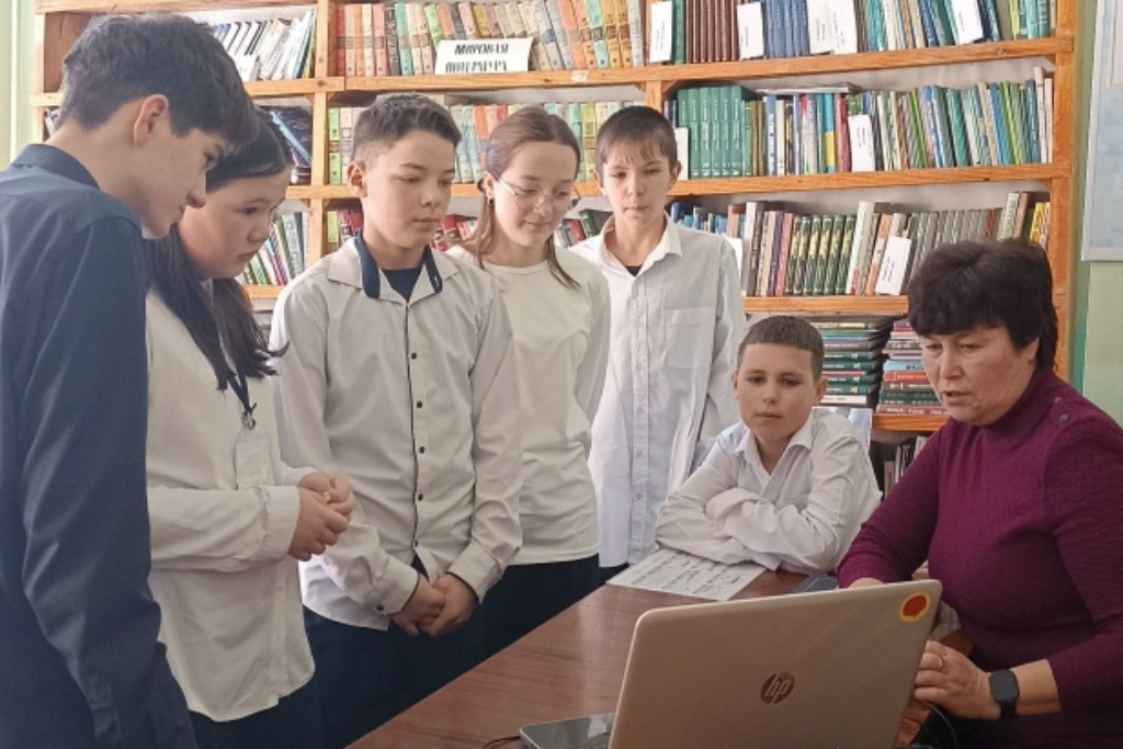 "Широка страна моя родная"