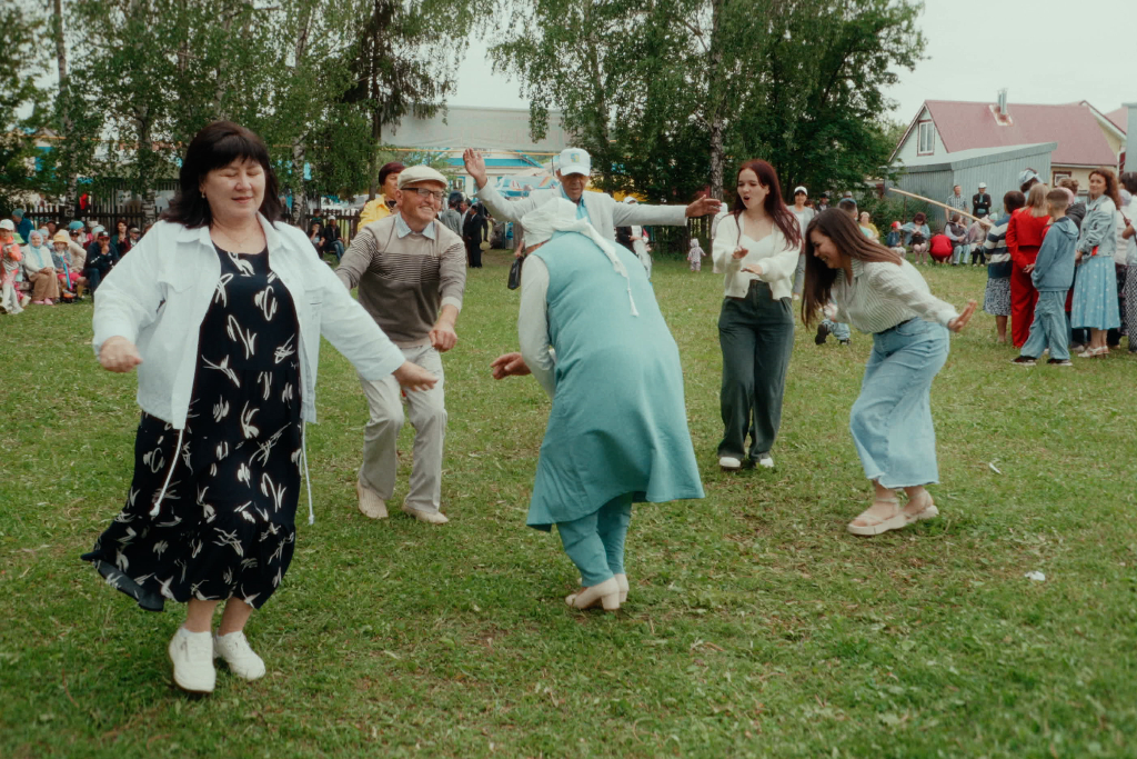 Творческая встреча с автором фильма «Сосна чабатасы»