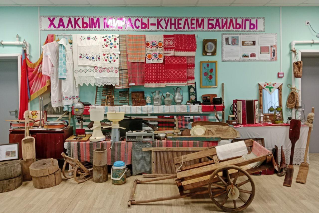 Познавательная экскурсия «Старину мы помним»