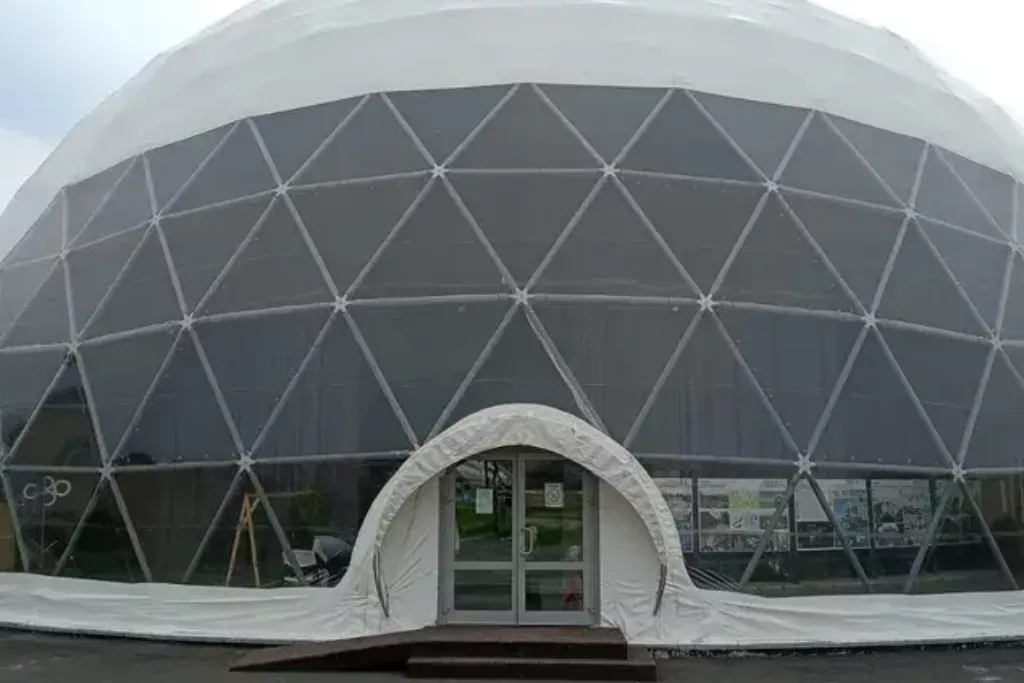афиша Культурно-выставочный центр «Атмосфера», ул. Бурмистрова, д. 10