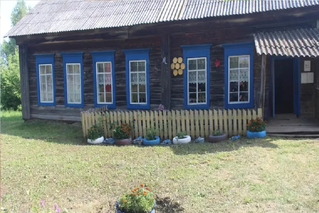 афиша Кукче-Верезинский СК, с. Кукче-Верези, ул. Центральная, д. 4