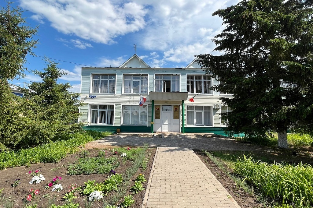 афиша Сармановская  центральная библиотека, ул. Ленина, д. 32