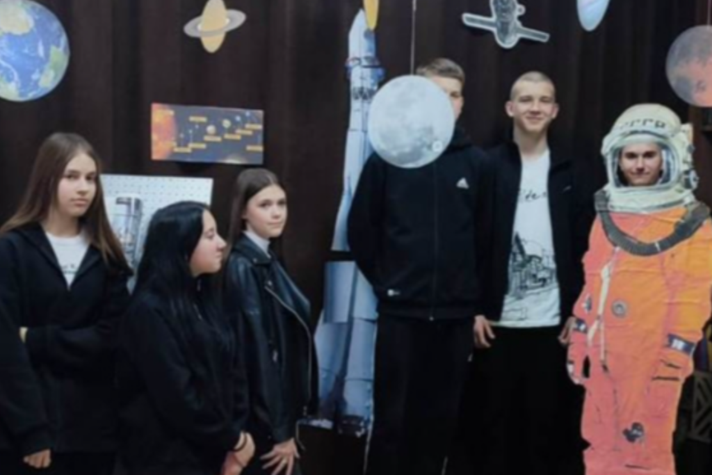 Интерактивная познавательная программа «Русская космическая эра. Время первых»