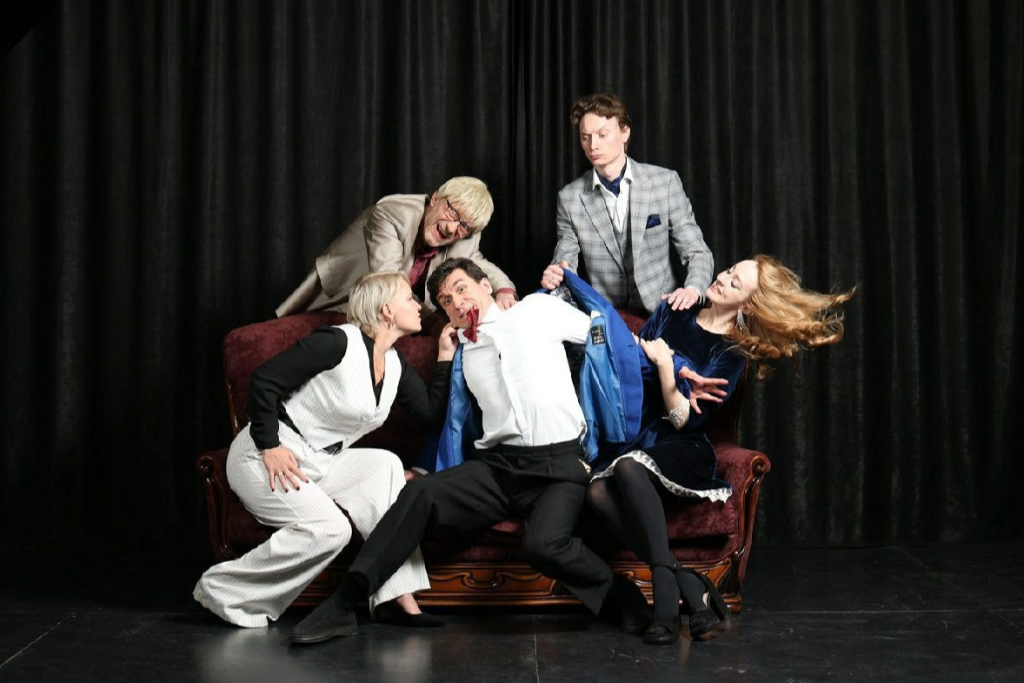 Сумасшедшая комедия