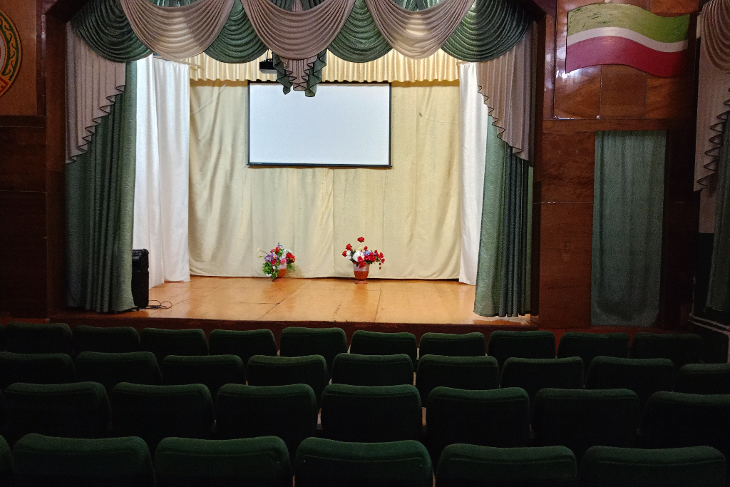 «Валенки да валенки»