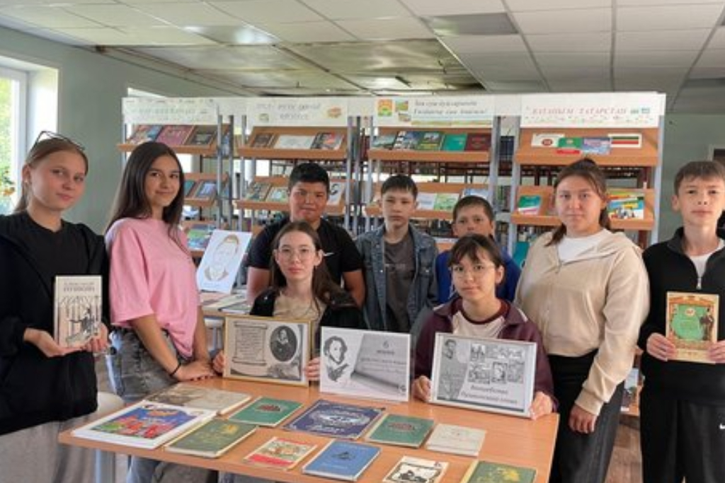 Командная игра «По правилам русского языка»