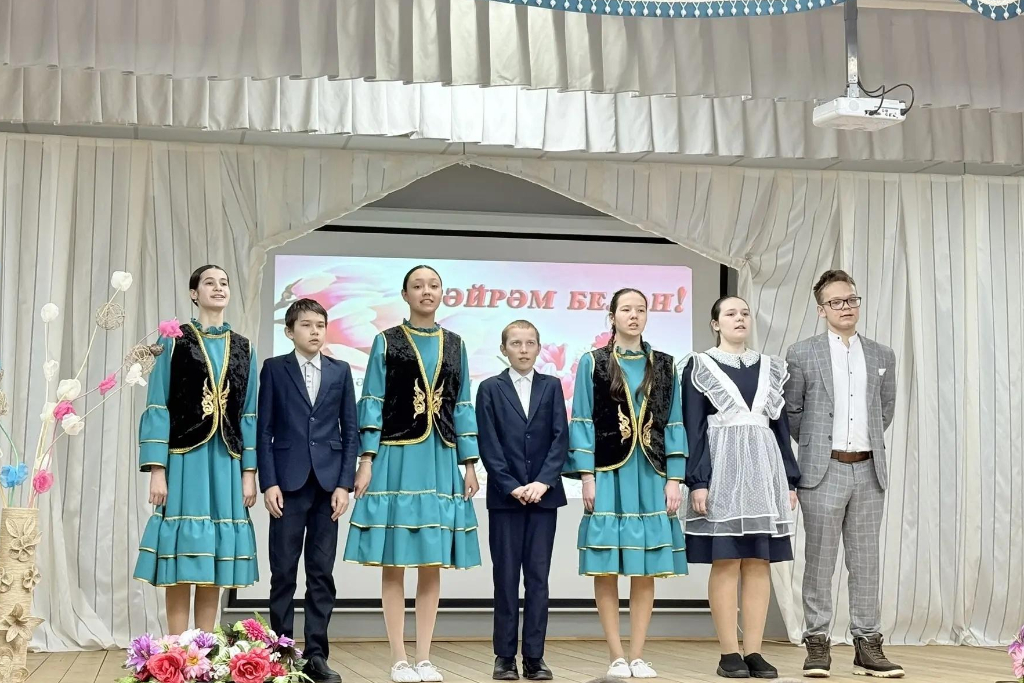 Интерактивная игра "Мы живем в стране великой"