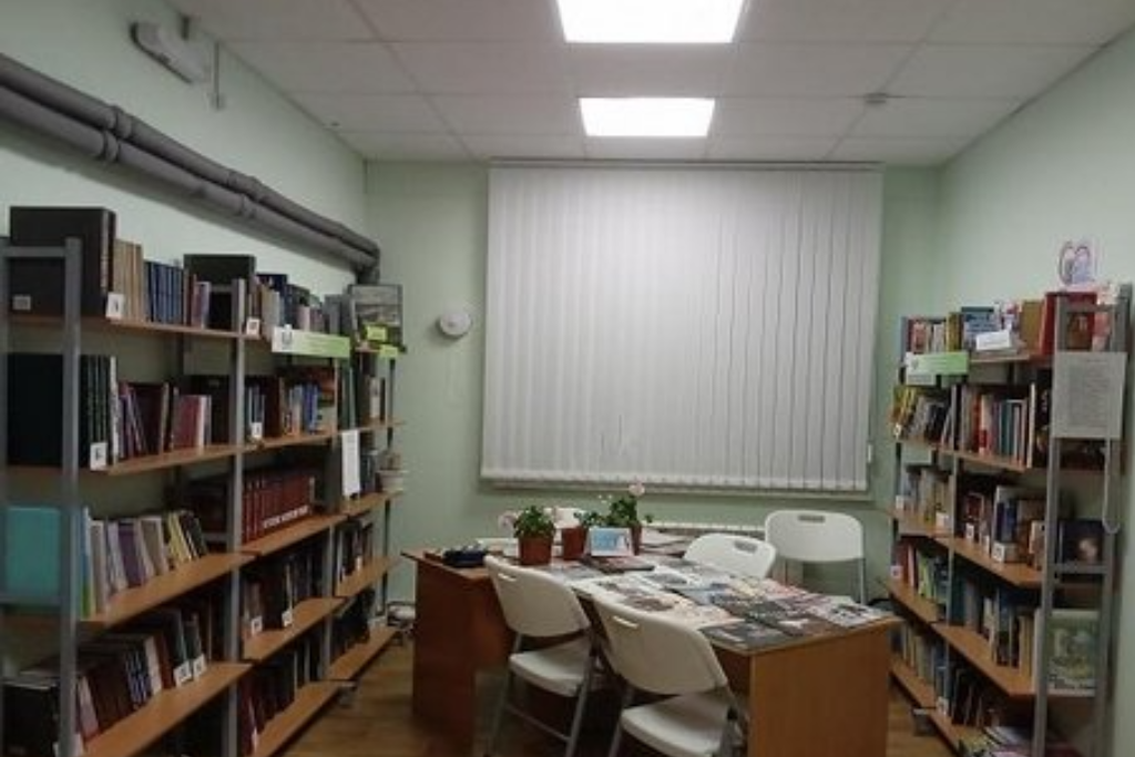 афиша Нижнекуморская сельская библиотека (филиал № 25), д. Нижний Кумор, ул. Нагорная, д. 6б