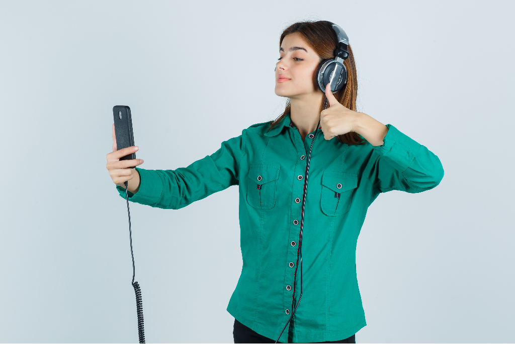 Мастер-класс «Устройство голосового аппарата и практика пения»