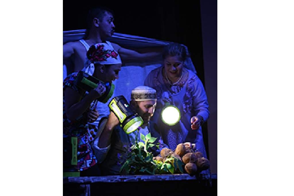 КОРТ / "КОЛОРАДСКИЕ" СТРАСТИ / Гастроли Казанского Татарского государственного театра юного зрителя им. Габдуллы Кариева