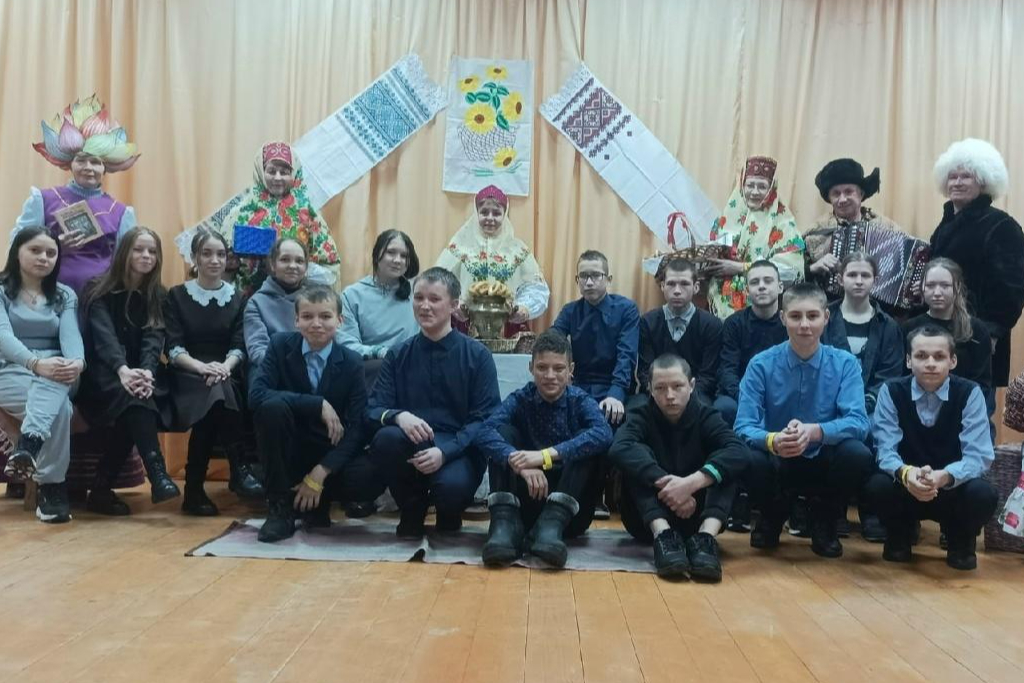 Завалинка «Забавы русской старины»