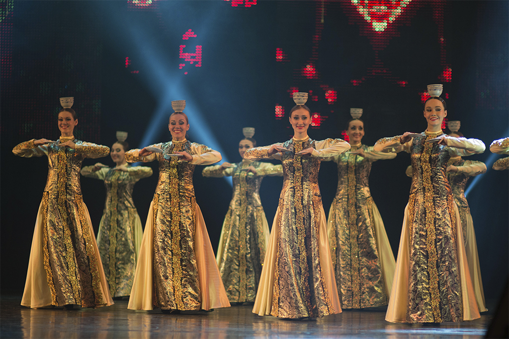 «Шоу, покоряющее сердца» Ансамбль танца "Казань"