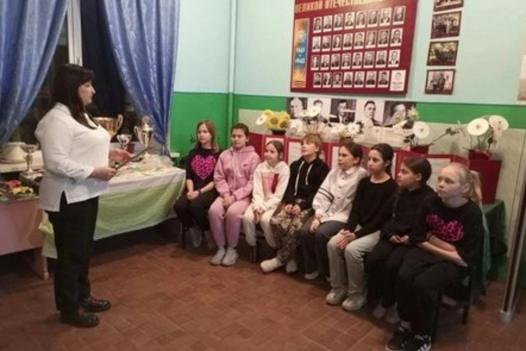 Патриотический час «О героях былых времен.....»
