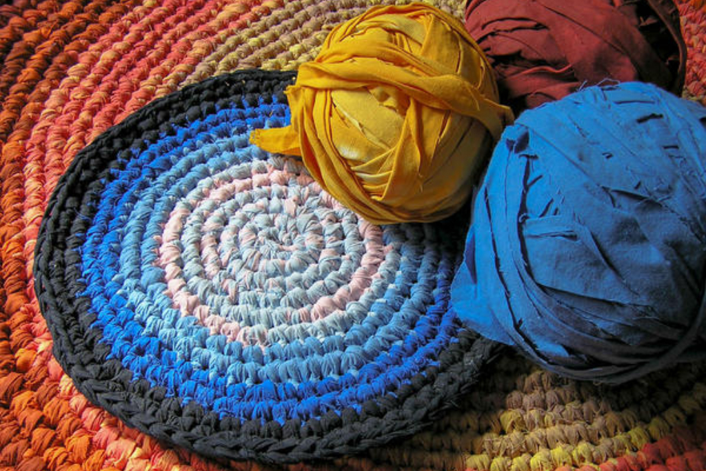 Мастер-класс «Лоскутные коврики»