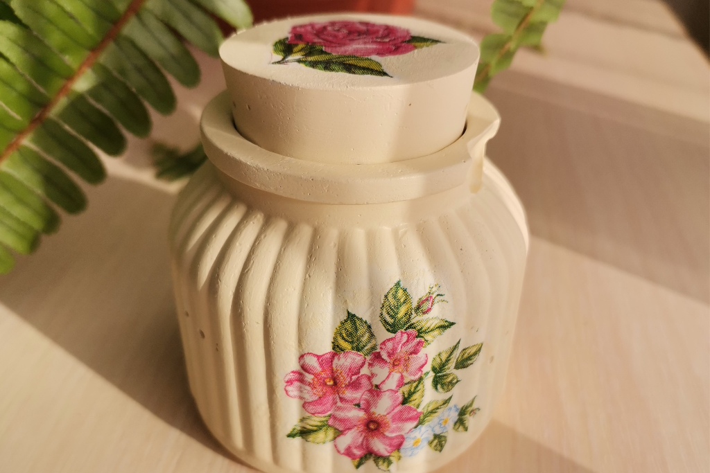 Мастер-класс «Шкатулка из гипса»