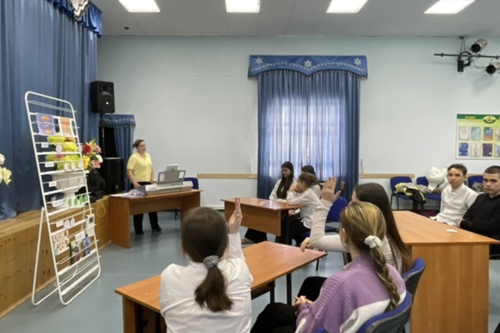 "Будем помнить годы эти"