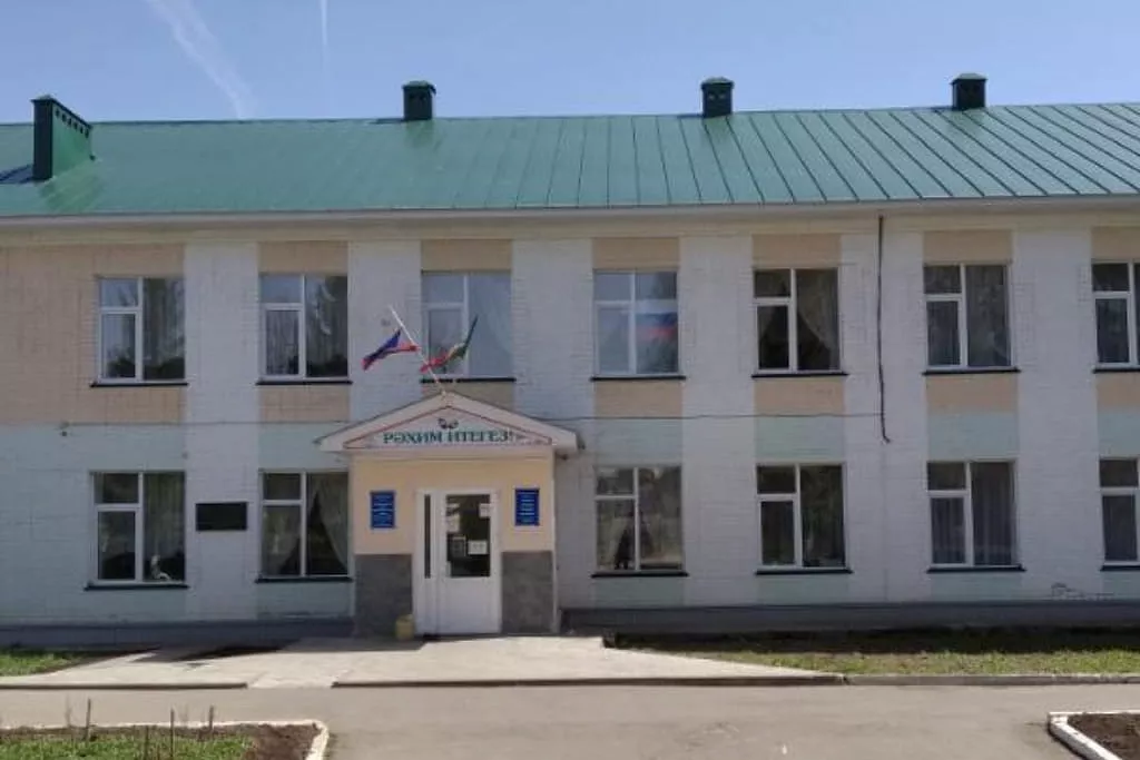 афиша МБОУ "Нижнеметескинская СОШ имени Д.Г.Хакимова"Арский район, с.Нижние Метески, ул. Молодёжная, д.11