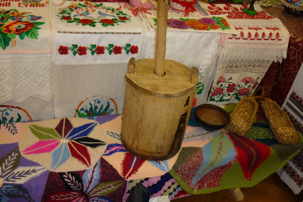Фолк урок "Мир старины"