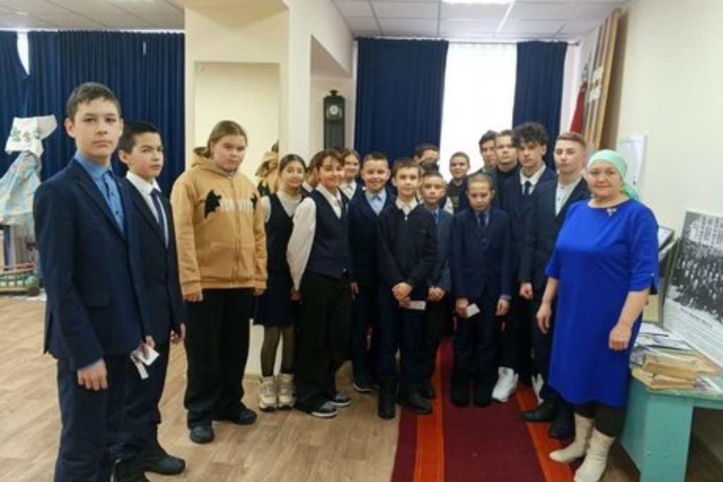 Познавательный час «Музеи мира на страницах книг»