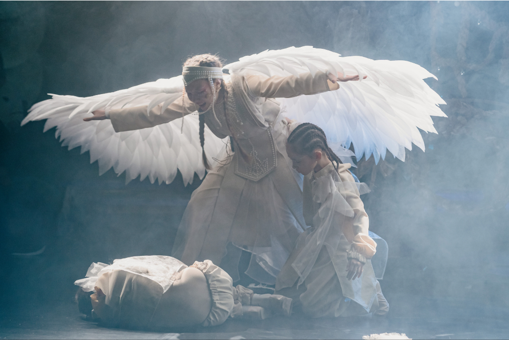 Спектакль «Елантау»