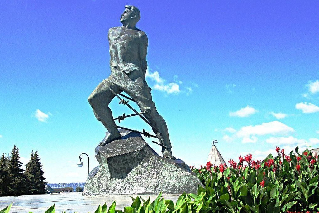 "Знатоки творчества Мусы Джалиля"