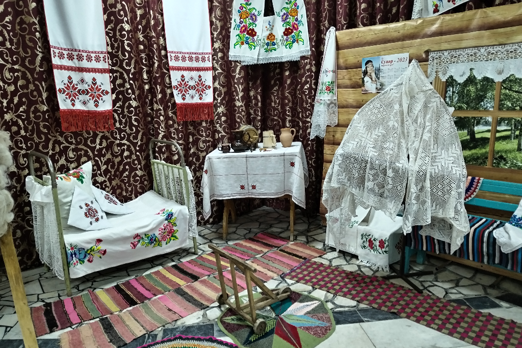 "История в деталях,встреча с прошлым"
