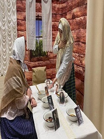 Спектакль «Семь мисок, семь ложек»